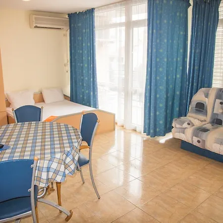 Aparthotel Elite